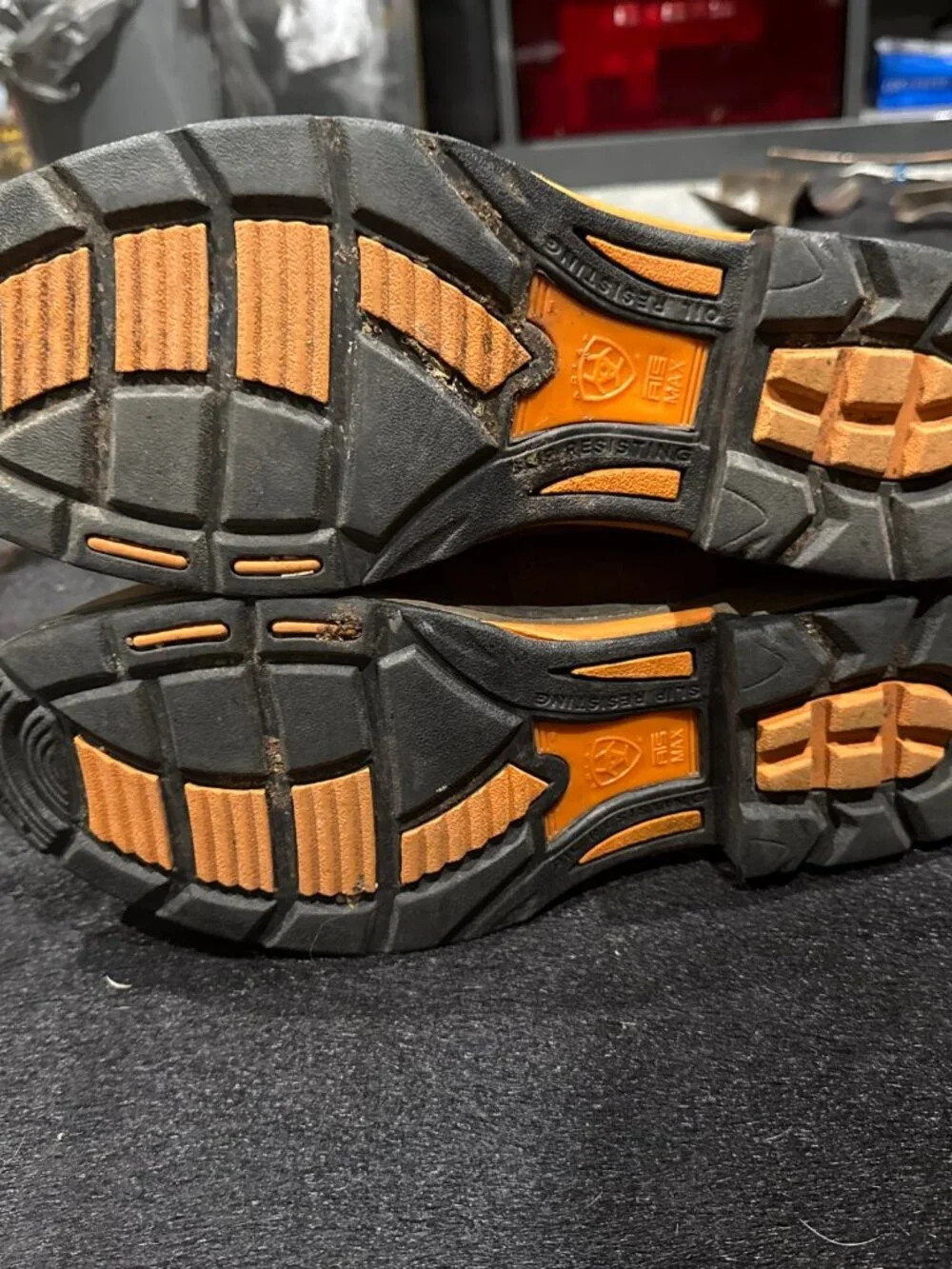Ariat work sierra